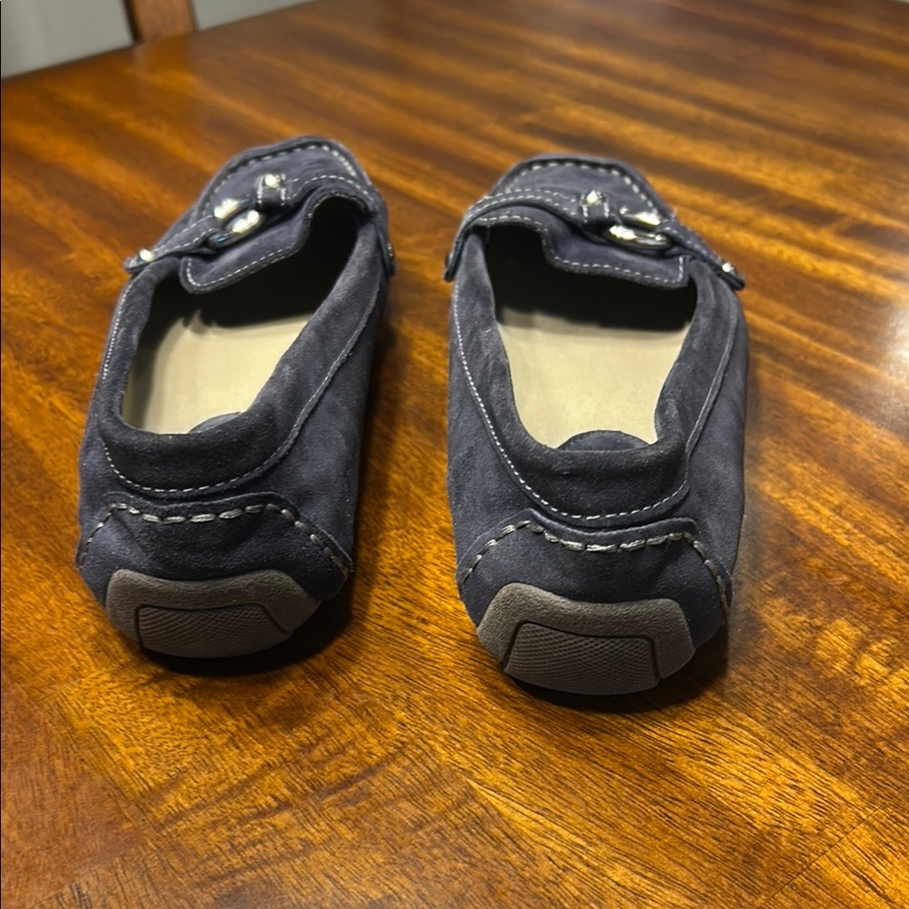 Banana Republic Navy Loafers with Silver Accent and white stitching - Picture 4 of 6